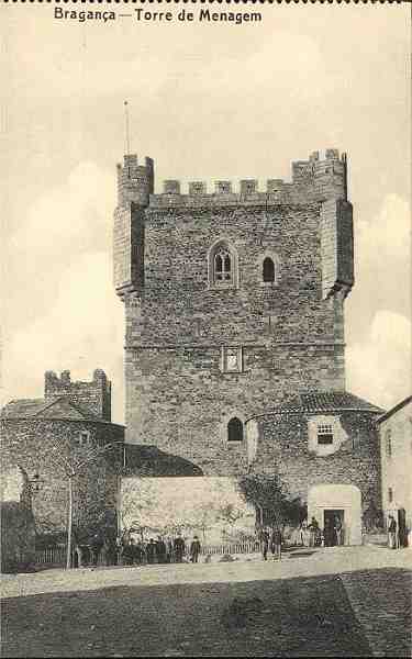 S/N - Bragana-Torre de Menagem - Edio de Adriano Rodrigues, Bragana - S/D - Dimenses: 8,4x13,4 cm. - Col. Aurlio Dinis Marta.