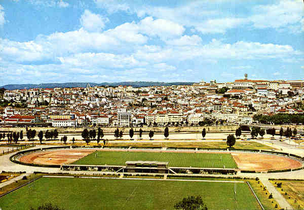 N. 846 - COIMBRA PORTUGAL Estdio Universitrio, rio Mondego e vista parcial  - Edio Centro de Caridade "Nossa Senhora do Perptuo Socorro", PORTO - S/D - Dimenses: 15x10,5 cm. - COl. Ftima Bia.