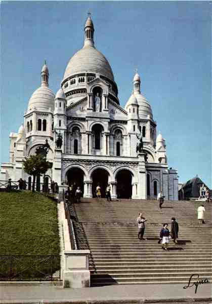 N. 811 - Paris: Le Sacr-Coeur - LYNA PARIS - 8, rue du Caire, 75 - Paris (2) - Dimenses: 10,3x14,7 cm. - Col. HJCO (1967).