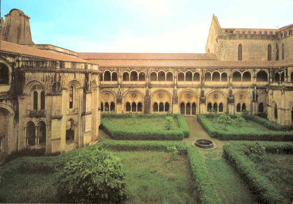 N. 2036 - Alcobaa-Portugal. Mosteiro. Jardim do Claustro do Silncio - Edio do Centro de Caridade "Nossa Senhora do Perptuo Socorro", Porto - S/D - Dimenses: 14,8x10,4 cm. - Col. Graa Maia