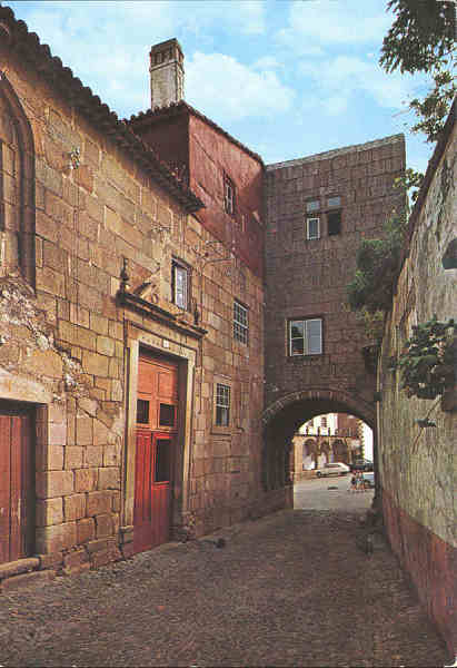 N. 739 - CASTELO BRANCO Portugal Pormenor quinhentista - Edio Centro de Caridade "Nossa Senhora do Perptuo Socorro", Porto - S/D - Dimenses: 10,4x14,9 cm. - Col. Graa Maia.