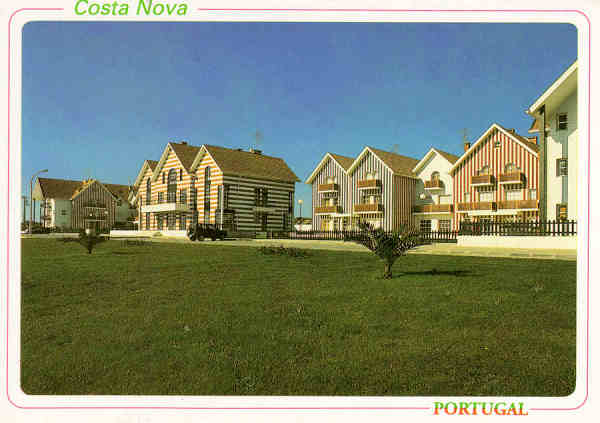 N. 51 - AVEIRO Praia da Costa Nova Ilhavo. - Ed. Bruno da Rocha - Dim. 15x10,5 cm. - Col. Mrio Silva.