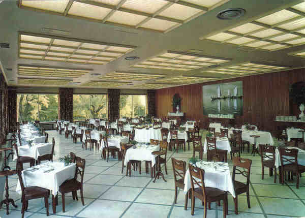 N 955 - CURIA - Sala de Jantar do Hotel das Termas - Ed. Postal da amizade - 14,7x10,4 cm - Circ 5/1973 - Col. A. Simes 1096.