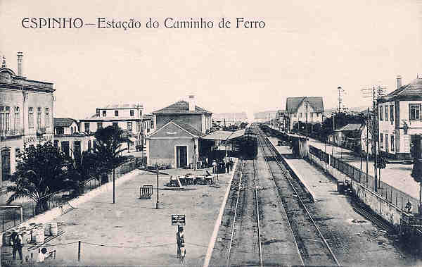 SN - Portugal. Espinho - Estao do Caminho de Ferro - Editor Tabacaria Arlindo Lopes - Dim. 14x9 cm - Col. M. Chaby.