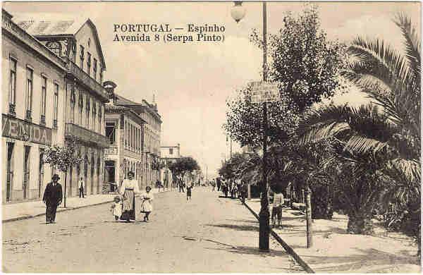 SN - PORTUGAL - Espinho-Avenida 8 (Serpa Pinto) - Editor Alberto Malva, Rua Madalena, Lisboa - SD - Dim. 8,8x13,6 cm. - Col. Jaime da Silva (Circulado em 1920).