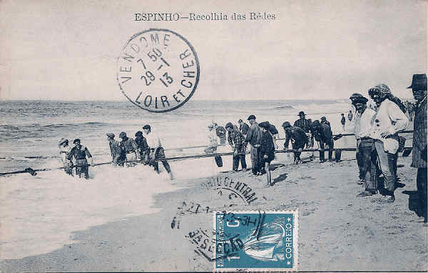 SN - Portugal. Espinho. Recolha das Redes - Editor Grandes Armazens Herminios - Cir. 1913 - Dim. 14x9 cm - Col. Miguel Chaby.