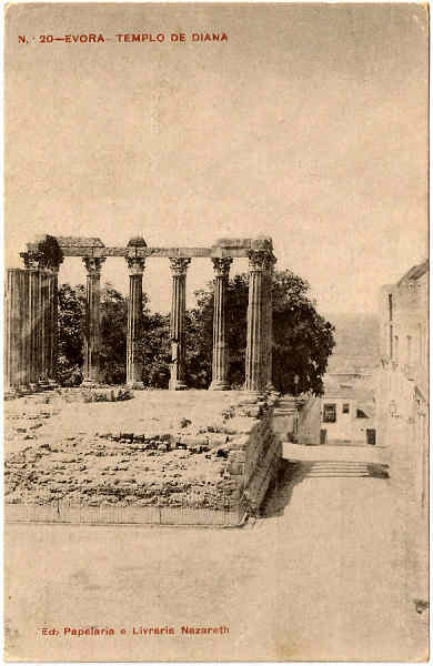 N 20 - EVORA-TEMPLO DE DIANA - Ed. Papelaria e Livraria Nazareth - SD - Fototipia Barreira & Costa-Porto - Dim. 9x14 cm - Col. Jaime da Silva (Circulado em 1923).