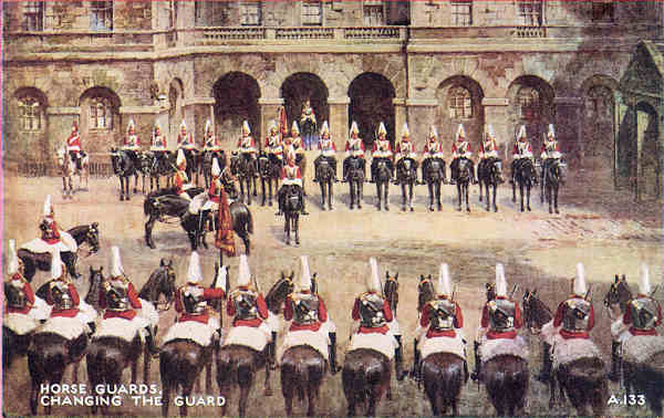 A133 - London, Horse Guards changing the guard - Reedio de Valentine & Suns em 1951 - Dim. 13,9x8,8 cm - Col. Amlcar Monge da Silva (cerca de 1920)