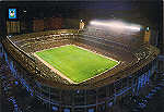 N 69 - MADRID. Estadio Santiago Bernabeu - Ed. DOMINGUEZ - MADRID. POSTALES ESCUDO DE ORO Ediciones  FISA - PIQU,4 - Barcelona Impreso en Espaa - SD - Dim. 15x10,4 cm - Col. Manuel Bia(1971)