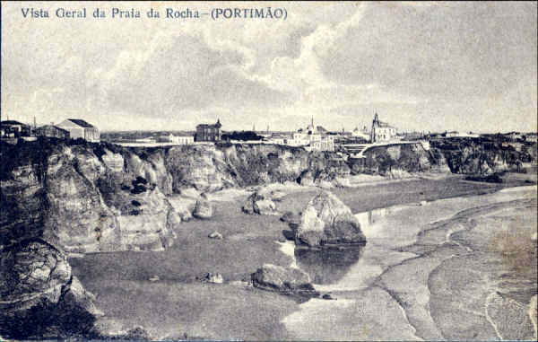 SN - PORTIMO. Vista Geral da Praia da Rocha - Edio Pacheco, Seita & Cia, Lda, Portimao - SD - Dim. 14x9 cm - Col A Monge da Silva (cerca de 1920)