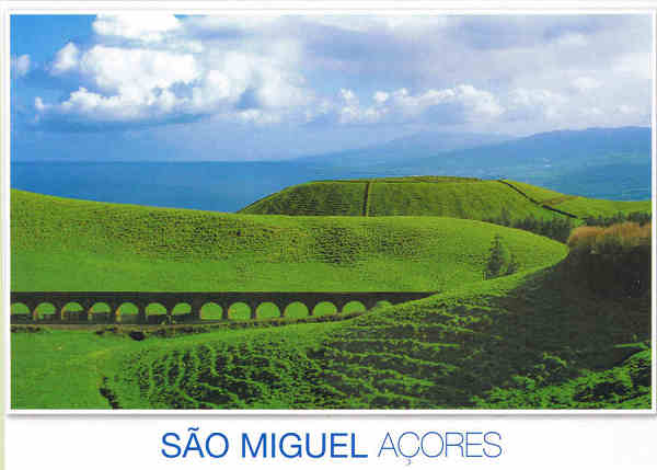 ISM-002 Aqueduto,Sete Cidades Ponta Delgada - São Miguel - Ed. Ver Açor, Lda. Nuno Sá Telf./Fax 296 684 926 Telm. 917 377310 veracor@veracor.pt www.veracor.pt - SD - Dim. 15x10,5 cm - Col. Fátima Manuela Bóia (2010).