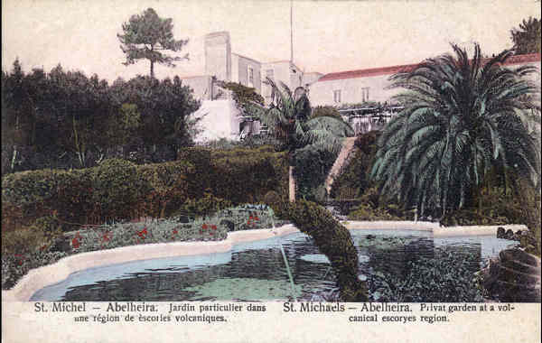 SN - SÃO MIGUEL. Abelheira. Jardim particular numa região de escórias vulcânicas - Editor desconhecido - SD - Dim. 13,7x8,8 cm - Col. A. Monge da Silva (cerca de 1910)