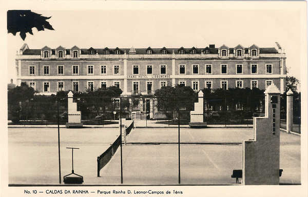 N 10 - Portugal - Caldas da Rainha. Parque Rainha D. Leonor. Campos de Tnis - Editor Havaneza Caldas da Rainha - Editado 1952 - Dim. 9x14 cm - Col. Miguel Chaby