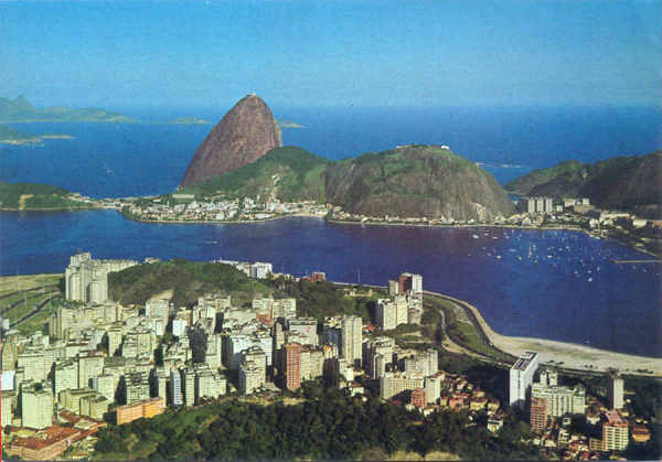 N 19 - Po de Acar e Praia do Flamengo - Dim. 14,8x10,4 cm - Editora Mercator, S Paulo - Circulado  em 1969 -  Col. A. Monge da Silva (1969)