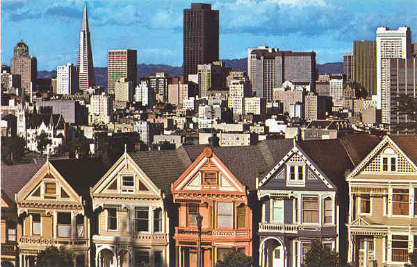 N C32455 - San Francisco - Quaint Victorian homes contrast with modern San Francisco skyline - Editor Smith Novelty Co, San Francisco - Dim. 14x9 cm - Col. Amlcar Monge da Silva (- Adquirido em 1979)