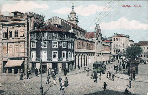 SN - Arcada (c/ carro americano que circulou at 1914) - Editor Manuel Carneiro & Irmo, Braga- Dim. 140x90 mm - Col. A. Monge da Silva. (cerca de 1910)