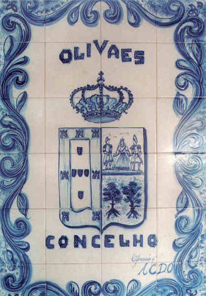 N 00-Lisboa. Olivais. Capa da publicao de 12 postais - Edio Olivais Shoping Center e Junta de Freguesia de St Maria dos Olivais, Pelouro da Cultura - Ano 2000 - Dim. 16x10,8 cm - Col. A. Monge da Silva