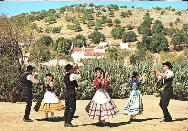 N. 175 - ALGARVE PORTUGAL. Danas - Edio Centro de Caridade "Nossa Senhora do Perptuo Socorro", PORTO - S/D - Dimenses: 14,9x10,1 cm. - Col. Ftima Bia.