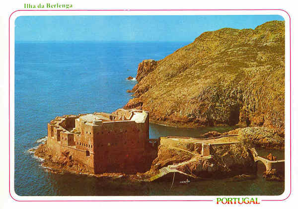 N. 925 - PENICHE Portugal Berlengas - RAN Tel. 670192 - 661514 -  S/D - Dimenses: 15x10,5 cm. - Col. Manuel Bia.