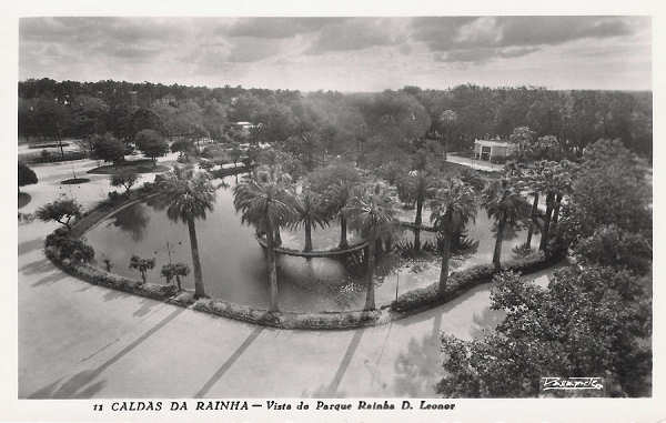 N. 11 - Portugal Caldas da Rainha Vista do Parque Rainha D. Leonor - Editor Passaporte Loty (Editado em 1951) - Dimenses: 9x14 cm. - Col. Miguel Chaby