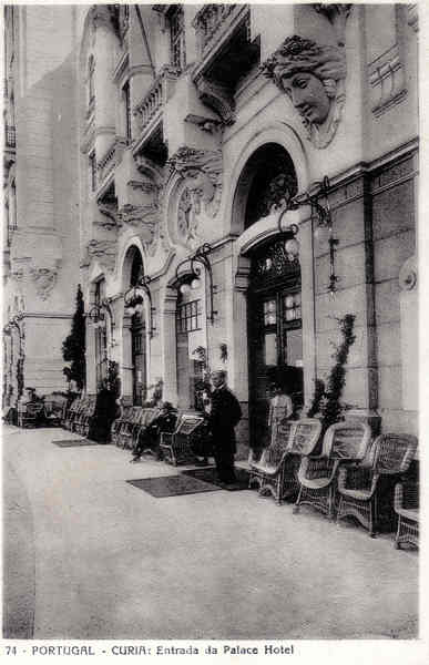 N 074 - PORTUGAL - CURIA. Entrada da Palace Hotel - Ed. Alexandre d'Almeida, Porto - Dim. 13,9X9,1 cm - col. A. Simes (095).