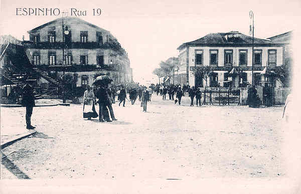 SN - Portugal. Espinho - Rua 19 - Editor Tabacaria Arlindo Lopes - Dim. 14x9 cm - Col. M. Chaby.