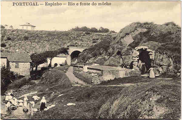 SN - PORTUGAL - Espinho-Rio e fonte do mcho - Editor Alberto Malva, Rua Madalena, Lisboa - SD - Dim. 8,6x13,2 cm. - Col. Jaime da Silva (Circulado em 1920).