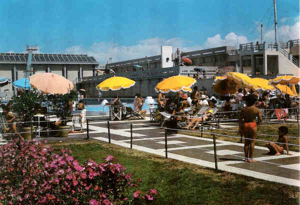 SN - Portugal. Espinho. Aspecto da Piscina - Editor J.A.Fernandes da Silva-Paramos (Espinho) - Dim. 15x10 cm - Col. Miguel Chaby.