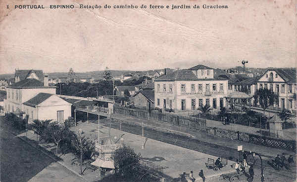 N 1 - Portugal. Espinho. Estao do caminho de ferro e jardim da Graciosa - Edio annima de 1912 - Dim. 14x9 cm - Col.Miguel Chaby