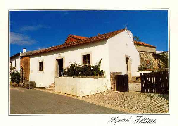 N. 213 - FTIMA-ALJUSTREL (PORTUGAL) Casa onde nasceu Lcia - Ediodo Centro de Caridade "Nossa Senhora do Perptuo Socorro" PORTO - S/D - Dimenses: 14,9x10,5 cm. - Col. Manuel Bia.