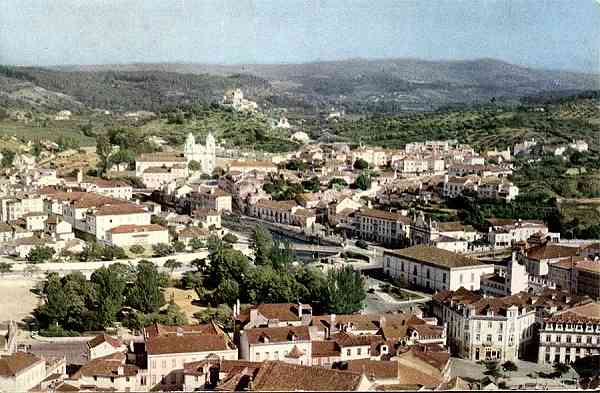 N. 19 - LEIRIA-Vista geral - Edio Passaporte LOTY - S/D - Dimenses: 15x10 cm. - Col. R. Gaspar.