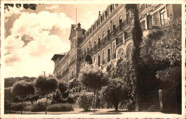 N. 1 - Vidago Palace Hotel Portuga Foto Otto Auer - Edio Vidago, Melgao & Pedras Salgadas, Ld - S/D - Dimenses: 14x9 cm. - Col. Carneiro da Silva (Circulado em 05/09/1938)