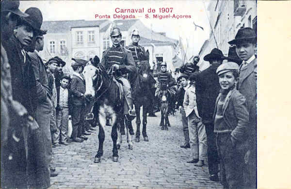 SN - SÃO MIGUEL. Ponta Delgada. Carnaval de 1907 (3) - Edição anónima - Dim. 13,8x8,8 cm - Col. A. Monge da Silva (1907)