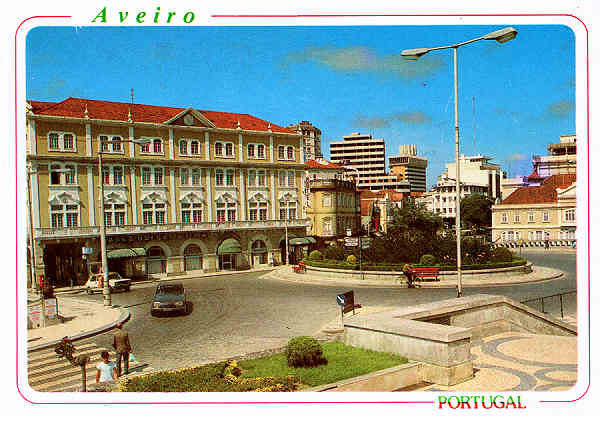 N 15 -  AVEIRO Portugal - Centro da cidade - Edio NCORA - EDIES ARTSTICAS LISBOA - DISTRIBUIDORES BRUNO DA ROCHA - AVEIRO - S/D - Dim. 14,9x10,5 cm. - Col. Ftima Bia.