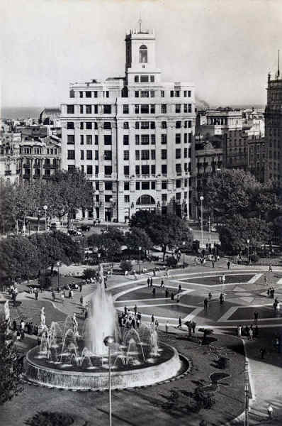 N 1088 - Barcelona. Praa da Catalunha (1) - Editor Talleres A. Zerkowitz, Barcelona - Circulado em 1962 -Dim. 14,9x10 cm - Col. Amlcar Monge da Silva