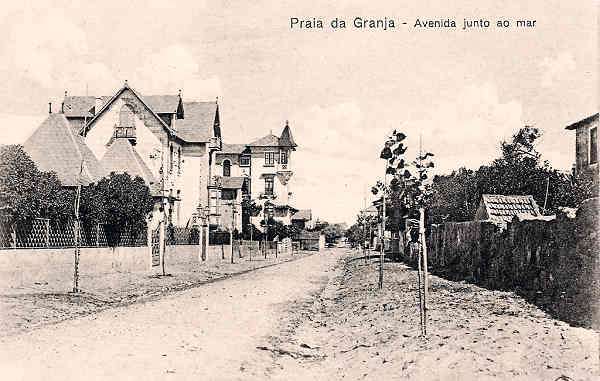 SN - Portugal. Praia da Granja. Avenida junto ao mar - Editor Casa Oliveira da Praia da Granja - Dim. 9x14 cm. - Col. M. Chaby