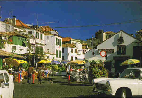 N. MD 568 - FUNCHAL (Madeira)  Pormenor da Zona Velha da Cidade - Ed. Francisco Ribeiro, Rua Nova de S. Pedro, 27 telef. 