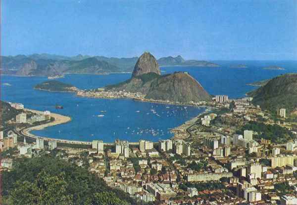 N 13 - Vista panormica com Po de Acar - Dim. 14,8x10,4 cm - Editora Mercator, S Paulo - Circulado em 1974 -  Col. A. Monge da Silva (1969)