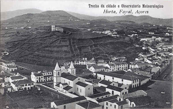 SN - Trecho da cidade da Horta e observatrio meteorolgico - Editor desc - Dim. 137x87 mm - Col. A. Monge da Silva (c. 1910)