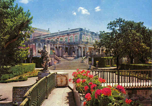 N 84 - PALCIO NACIONAL DE QUELUZ - Escadaria dos lees - Col. Passaporte LOTY, Lisboa tel. 52850 - SD - Dim. 147x105 mm - Col. Graa Maia