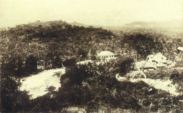 SN - Timor Portugus - Panorama de Viqueque - Edio da Misso - SD - Dim. ??x?? cm - Col. Monge da Silva (Cerca de 1927)