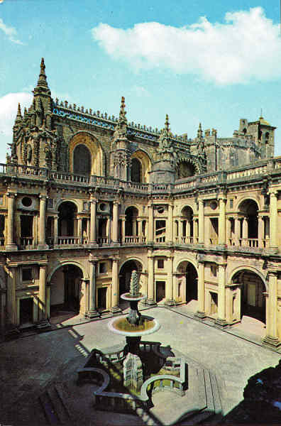 N 830 - TOMAR-PORTUGAL - Claustro D. Joo III do Convento de Cristo - Ed. Centro de Caridade N Sr do Perptuo Socorro, Porto - SD - Dim. 150x103 mm - Circulado em 1970 - Col. Graa Maia