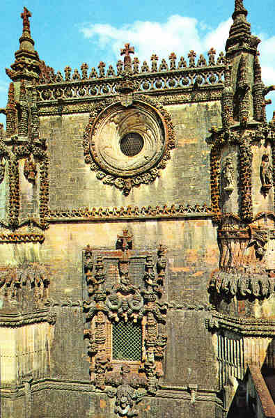 N 831 - TOMAR-PORTUGAL - Janela do Captulo - Ed. Centro de Caridade N Sr do Perptuo Socorro, Porto - SD - Dim. 150x103 mm - Circulado em 1970 - Col. Graa Maia