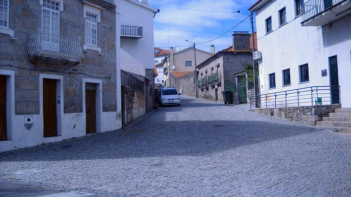 Clicar para ampliar.