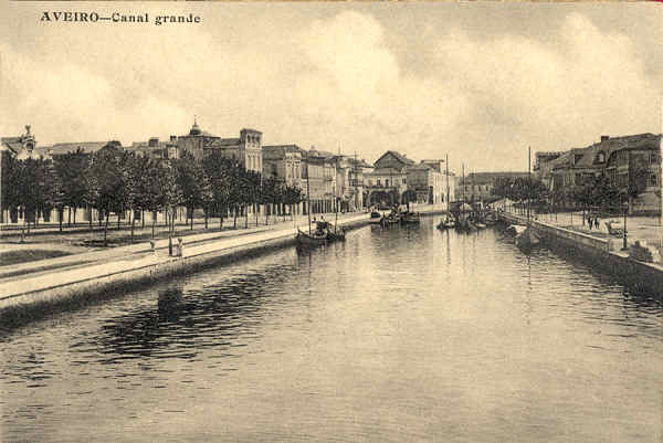 S/N - Aveiro Canal grande - Editor no indicado - SD - Dim 13,2x8,8 cm. - Col.  FMSarmento.