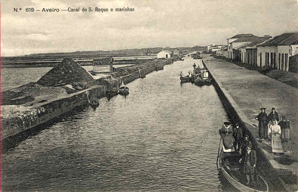 N. 619 - Aveiro Canal de S. Roque e marinhas - Editor Alberto Malva Rua da Magdalena, 23 Lisboa - SD - Dimenses 13,7x8,8 cm. - Col.  FMSarmento.