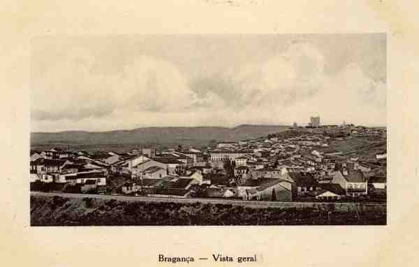 S/N - Bragana-Vistageral - Edio de Adriano Rodrigues, Bragana - S/D - Dimenses: 13,9x8,9 cm. - Col. Aurlio Dinis Marta.