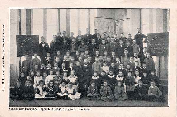 Caldas da Rainha-Portugal: Escola de refugiados Boers em Caldas da Rainha - Editor UITGRAVE H.J.EMOUS, AMSTERDAM, 1901- Dimenses. 9x14 cm. - Col. Miguel Chaby