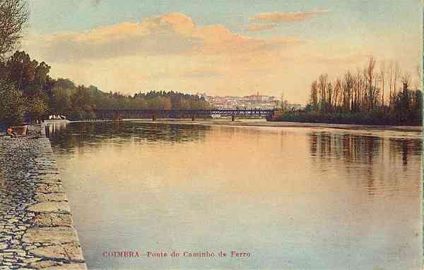 S/N - Coimbra: Ponte do Caminho de Ferro - Edio da Confeitaria Parisiense. I. A. Chaves-Coimbra - S/D - Dimenses: 14,1x8,9 cm. - Col. Aurlio Dinis Marta.