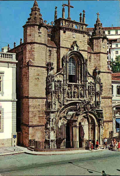 N. 141 - Coimbra. Igreja de Santa Cruz - Ed. Centro de Caridade N Sr do Perptuo Socorro, Porto - SD - Dim. 15x10,3 cm. - Col. Graa Maia.